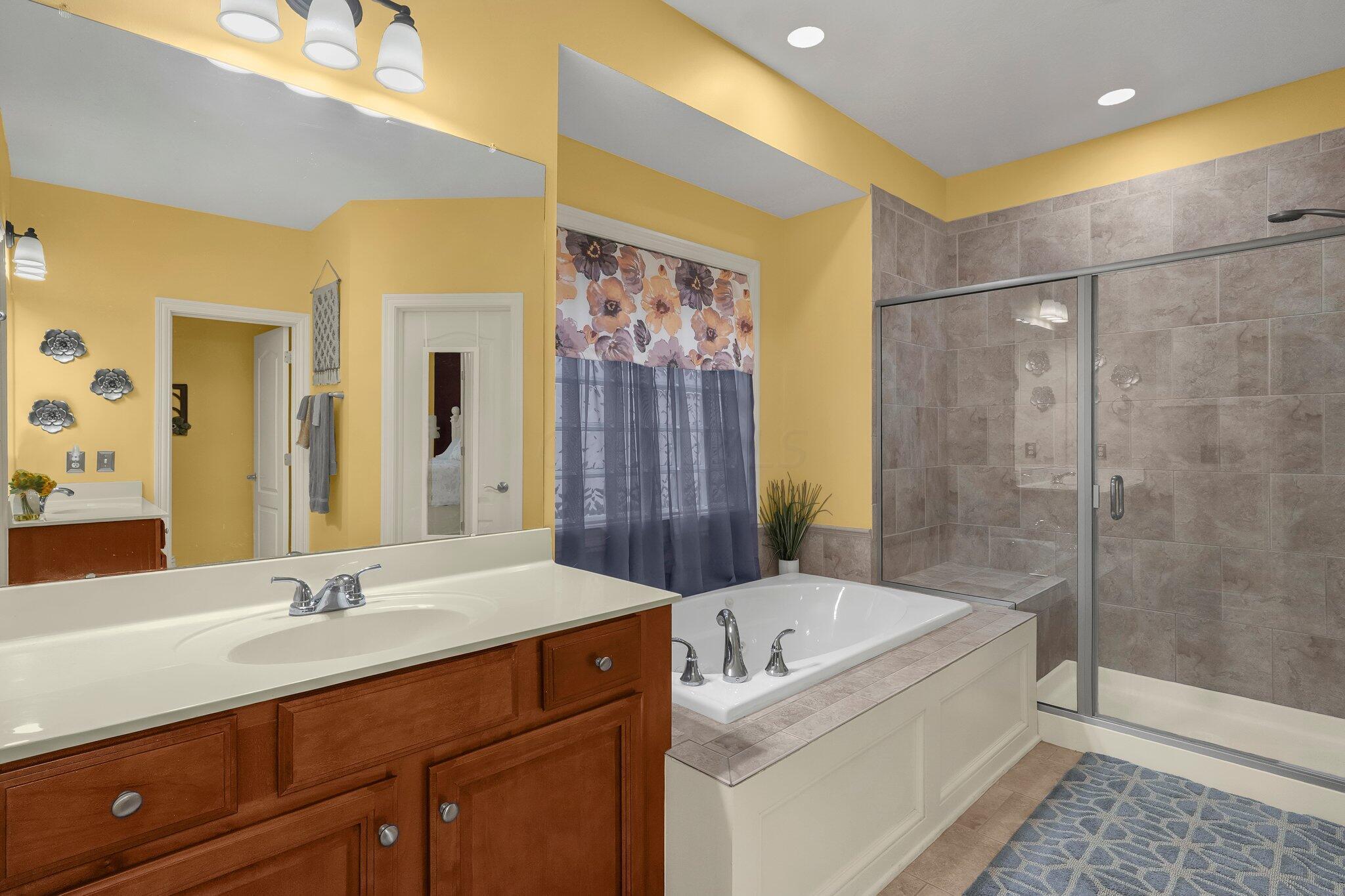 6294 Kinver Edge Way Columbus, OH 43213 - Photo 17 of 37 17-web-or-mls-6294-kinver-edge-way