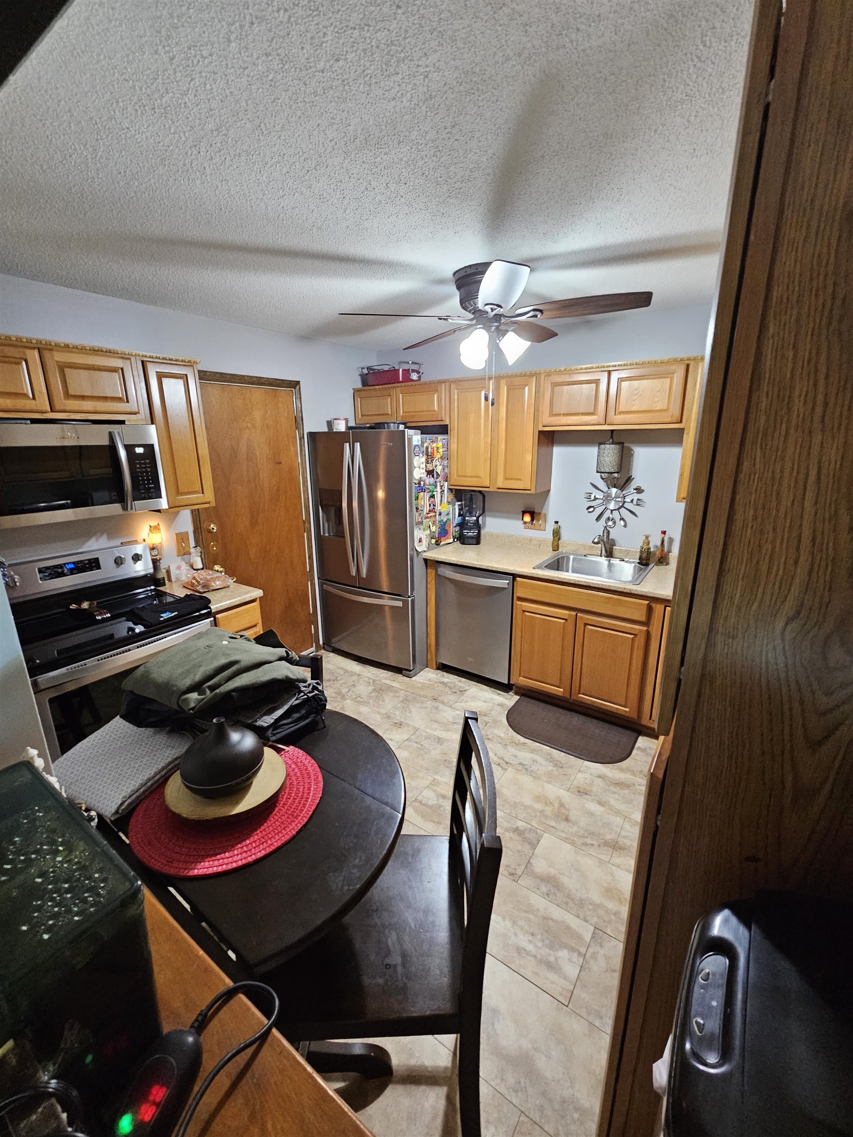 10 Strawberry Bank Road, Unit 2 Nashua, NH 03062 - Photo 7 of 11