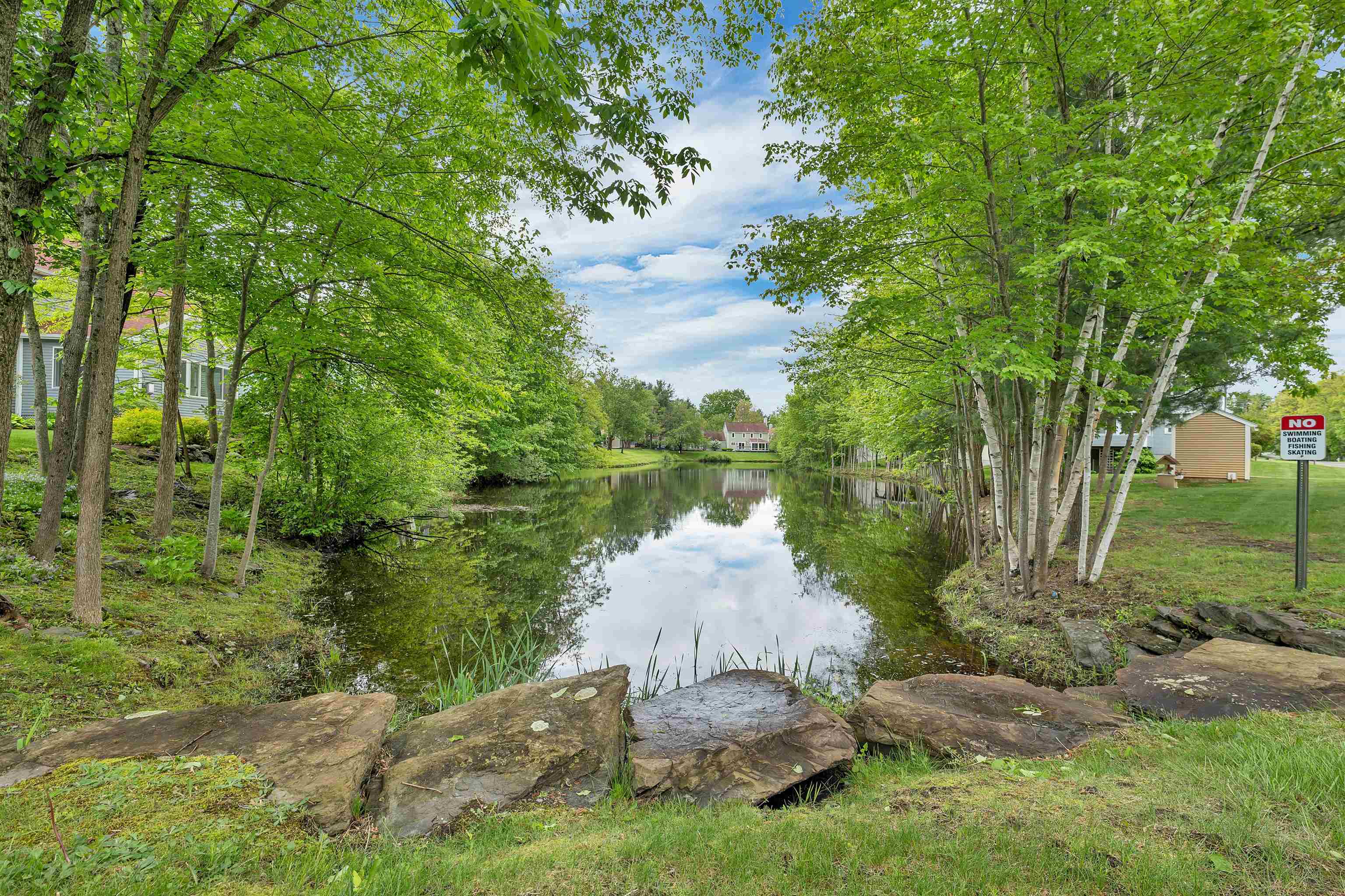 2 Thresher Road, Unit U128 Nashua, NH 03063 - Photo 9 of 37 Gallery Image 9