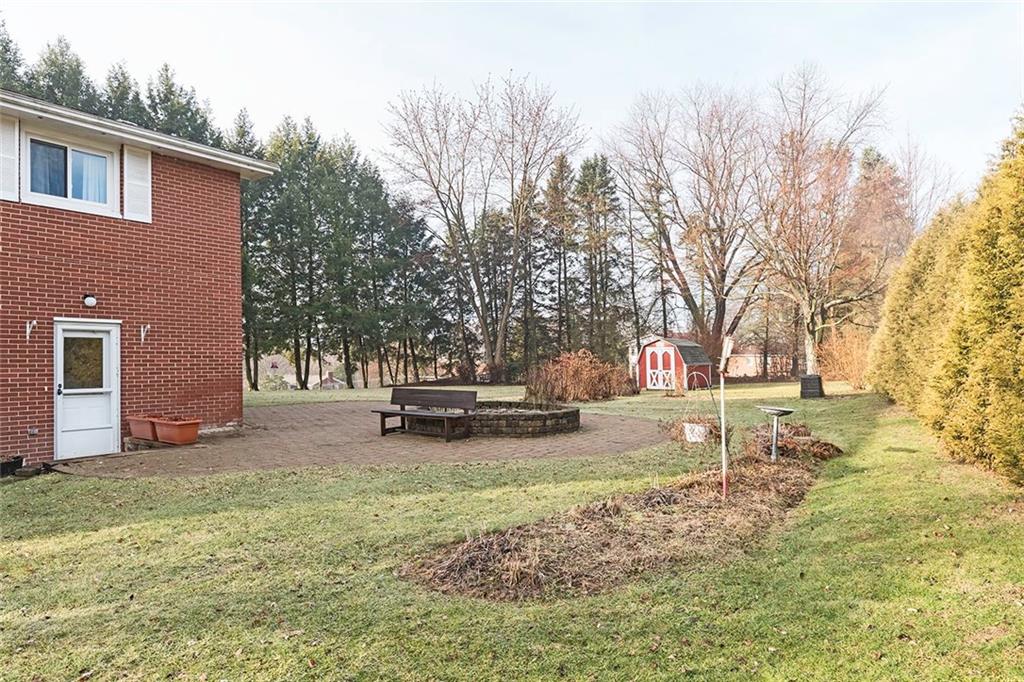 110 Hillcrest Road Renfrew, PA 16053 - Photo 3 of 25
