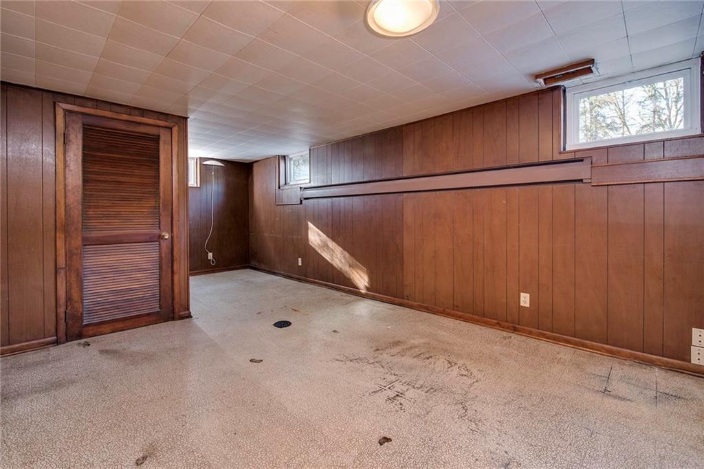 110 Hillcrest Road Renfrew, PA 16053 - Photo 23 of 25