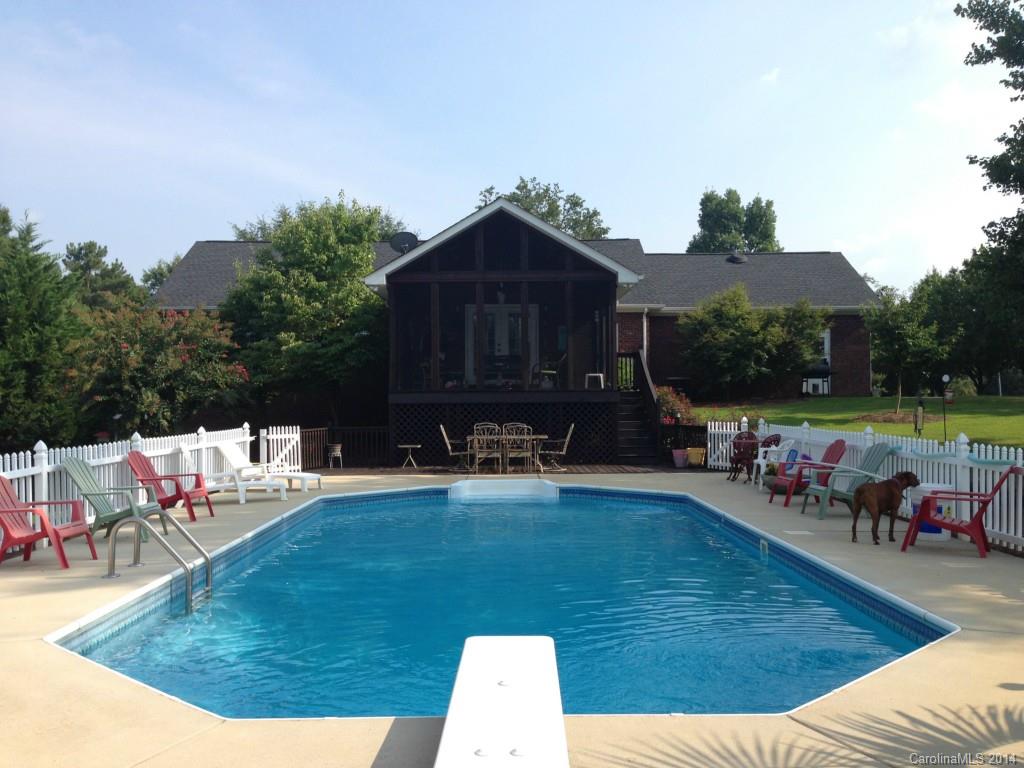 426 Will Evans Road Jefferson, SC 29718 - Photo 3 of 24 Gallery Image 3