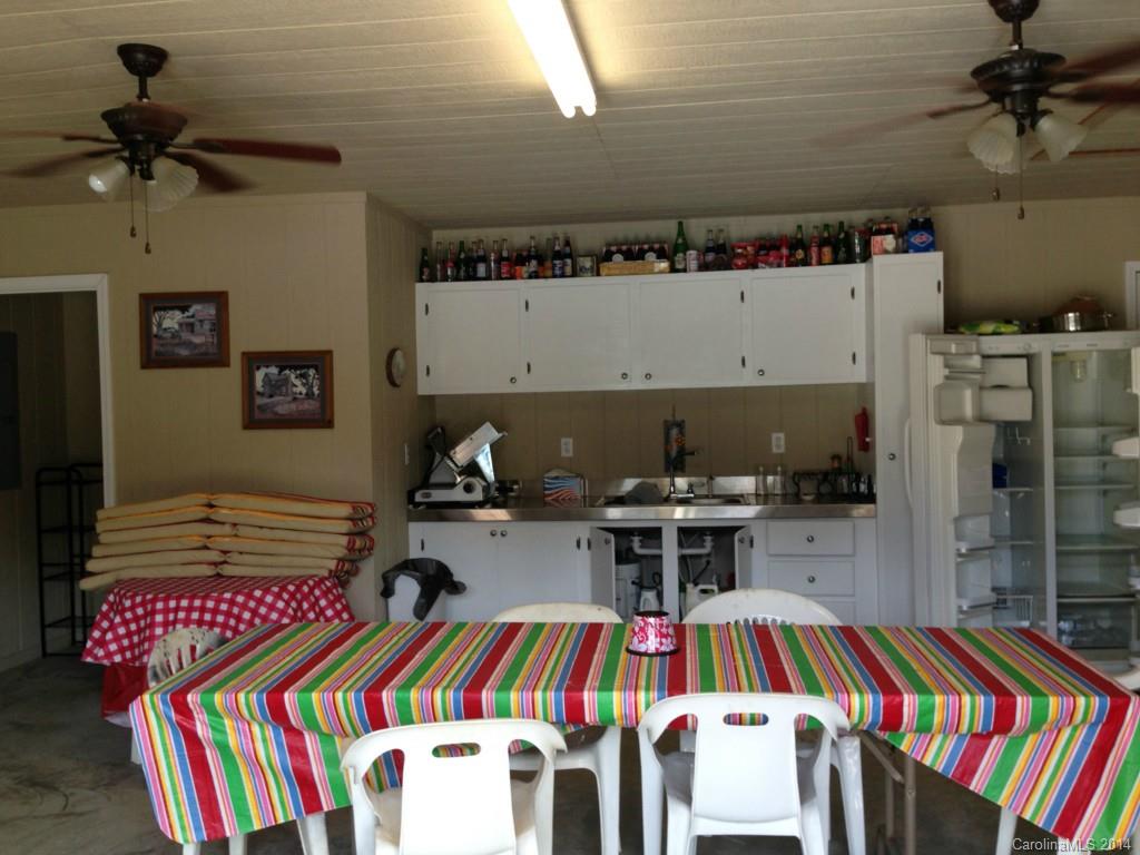 426 Will Evans Road Jefferson, SC 29718 - Photo 5 of 24 Gallery Image 5