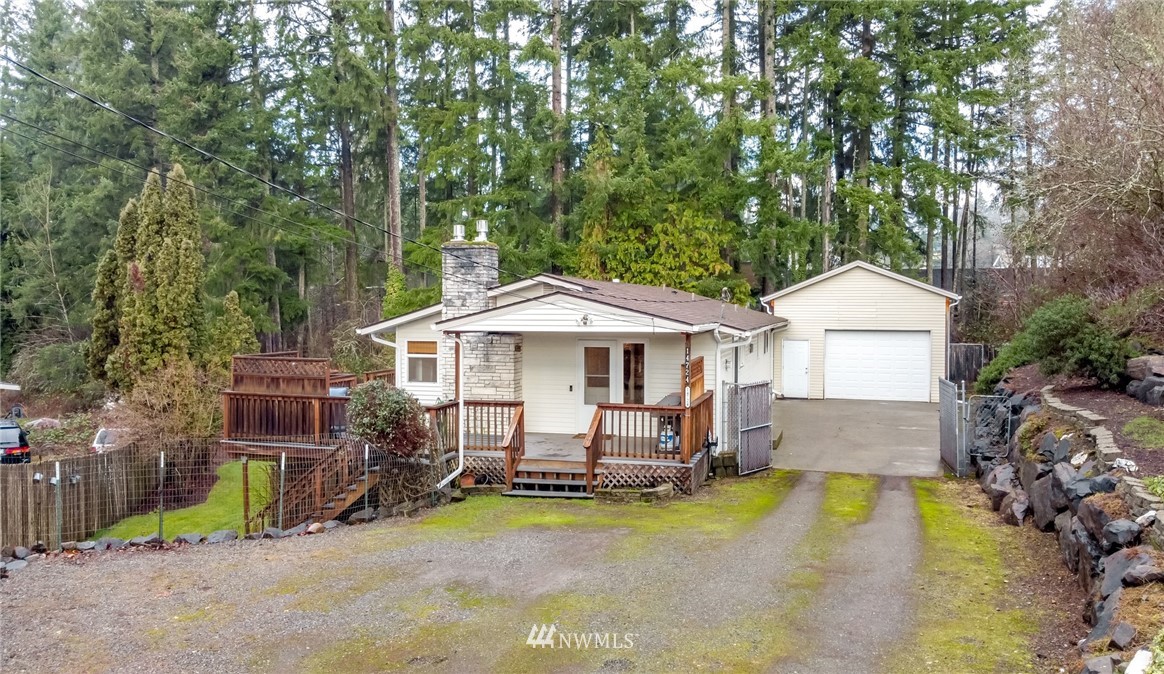 14724 169th Avenue Southeast Renton, WA 98059 - Photo 1 of 40 Gallery Image 1