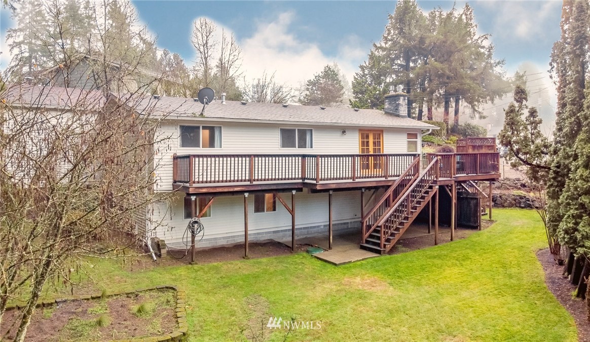 14724 169th Avenue Southeast Renton, WA 98059 - Photo 2 of 40 Gallery Image 2