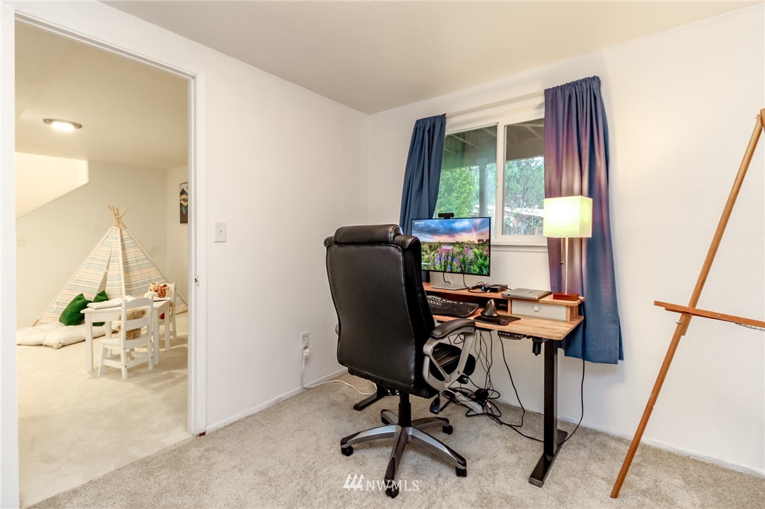 14724 169th Avenue Southeast Renton, WA 98059 - Photo 25 of 40 Gallery Image 25