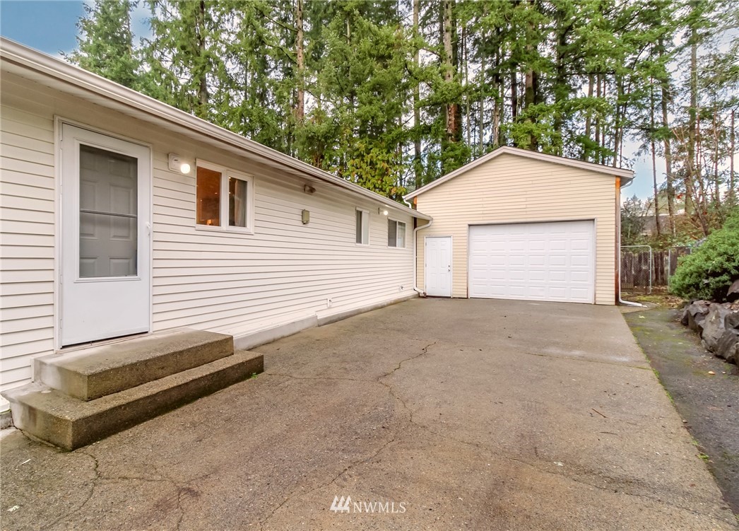 14724 169th Avenue Southeast Renton, WA 98059 - Photo 36 of 40 Gallery Image 36