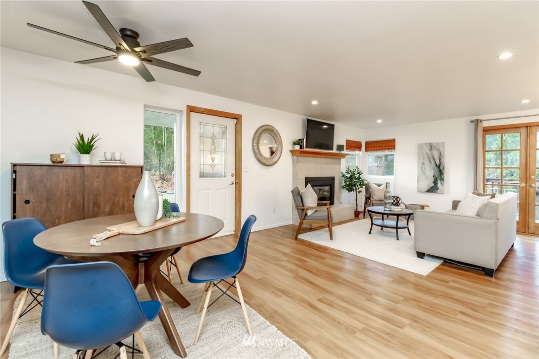 14724 169th Avenue Southeast Renton, WA 98059 - Photo 8 of 40 Gallery Image 8