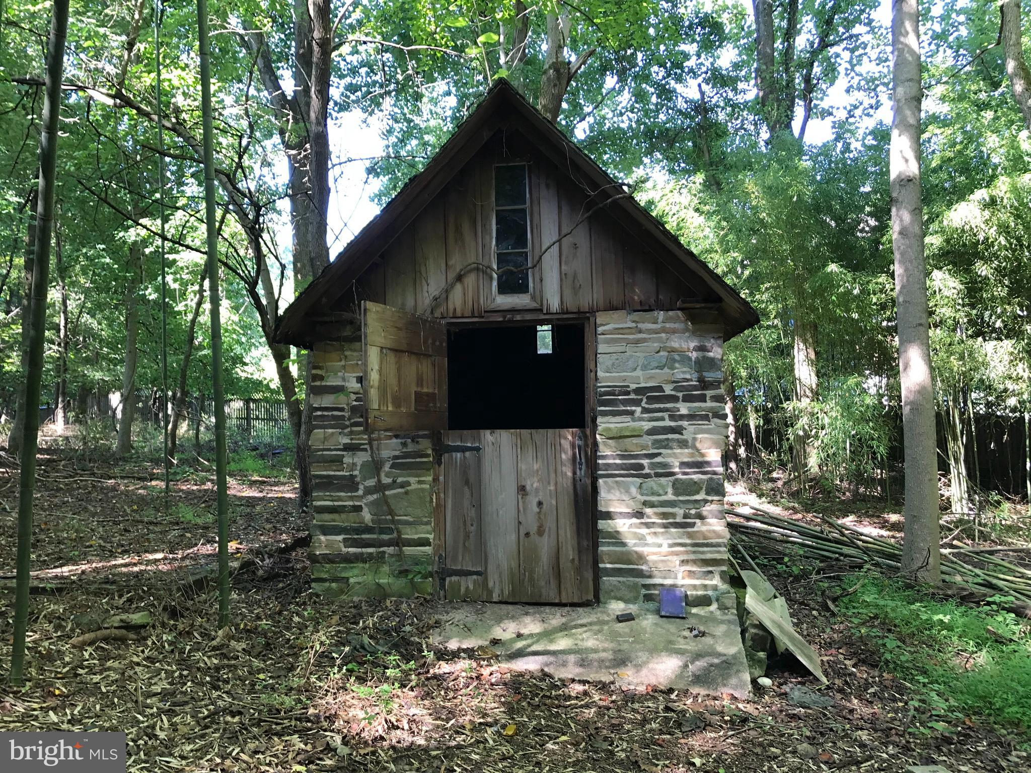 536 Ednor Road Ashton, MD 20861 - Photo 11 of 26 Outbuilding 1