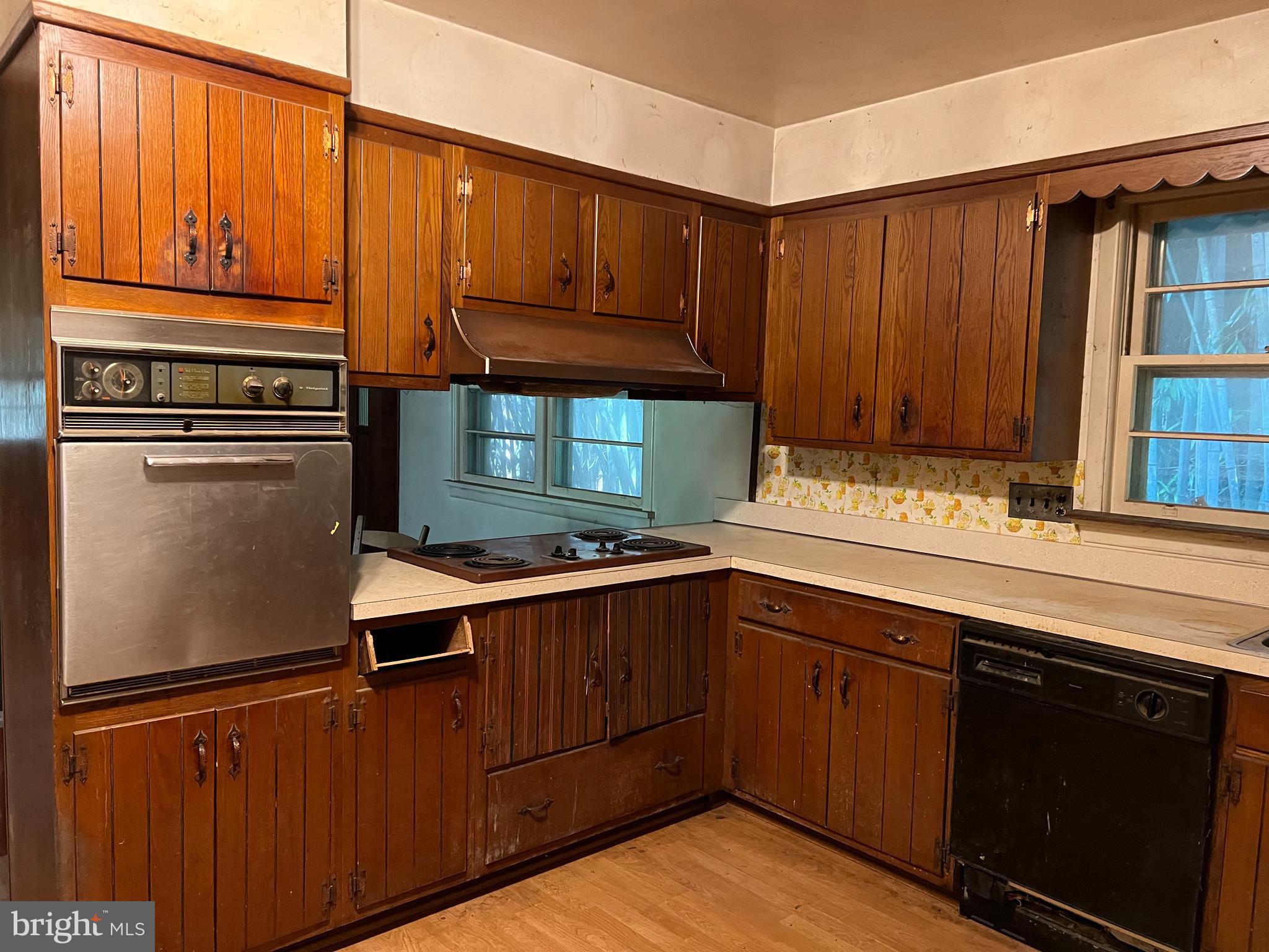 536 Ednor Road Ashton, MD 20861 - Photo 5 of 26
