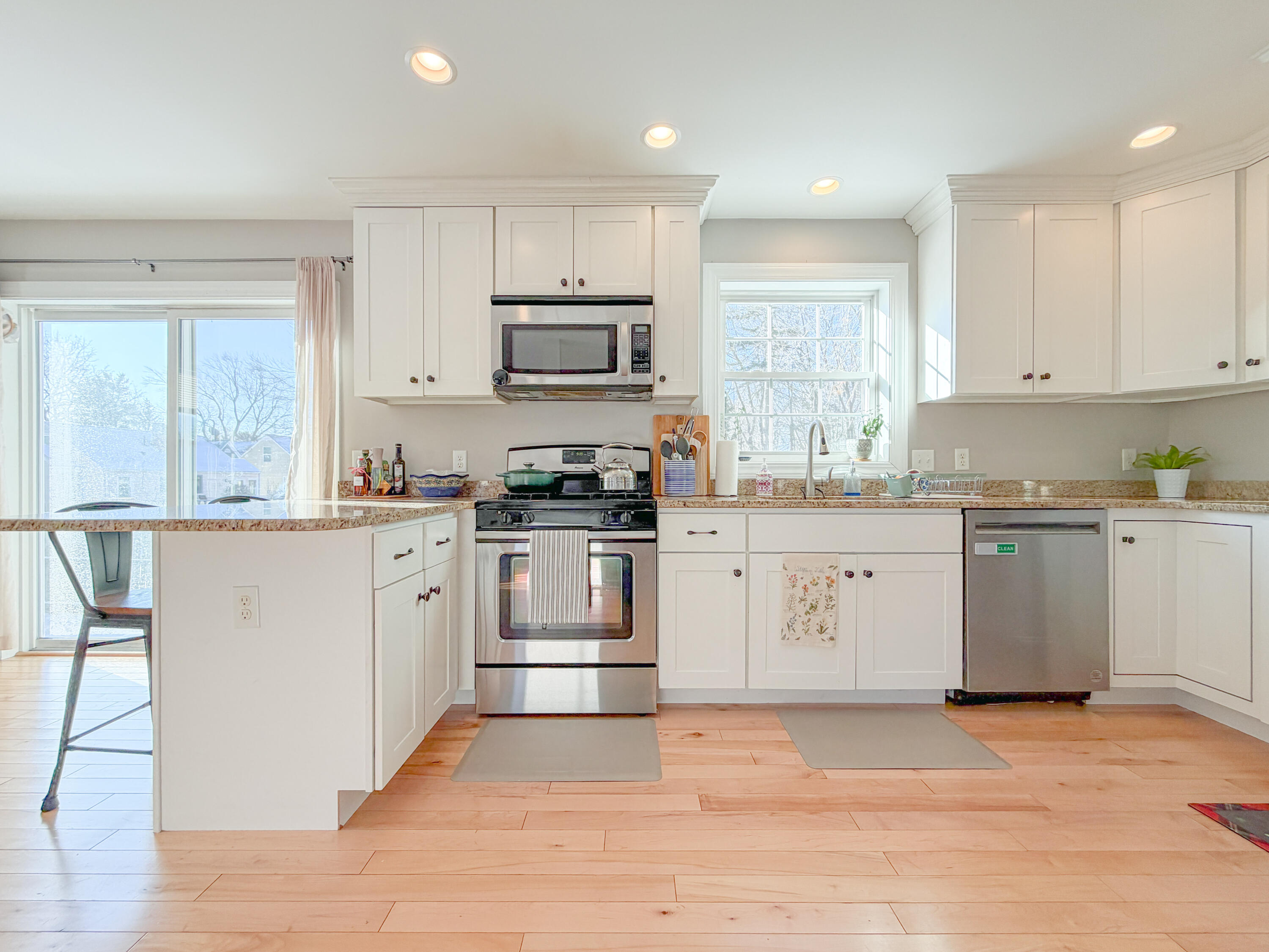 88 Berkshire Road Portland, ME 04103 - Photo 10 of 53 88 Berkshire Rd Portland -11
