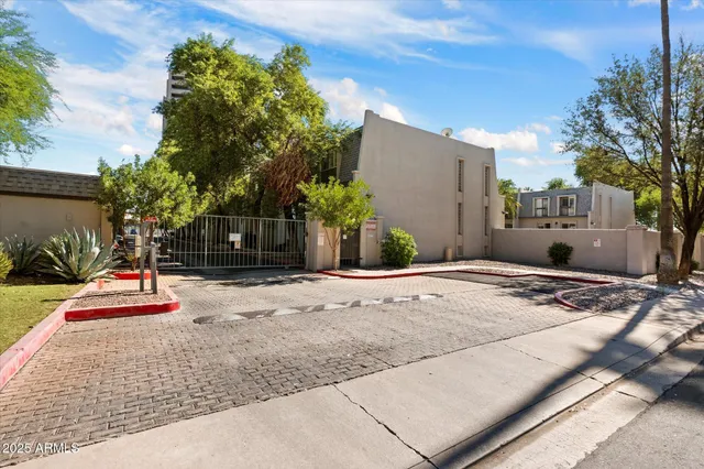 $210,000 | 1014 East Osborn Road, Unit A, Phoenix, AZ 85014