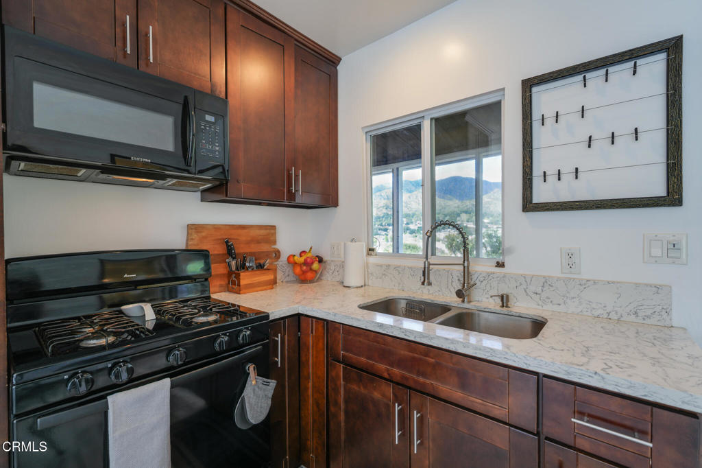 7078 High Cliff Trail Tujunga, CA 91042 - Photo 16 of 47 DSC09705