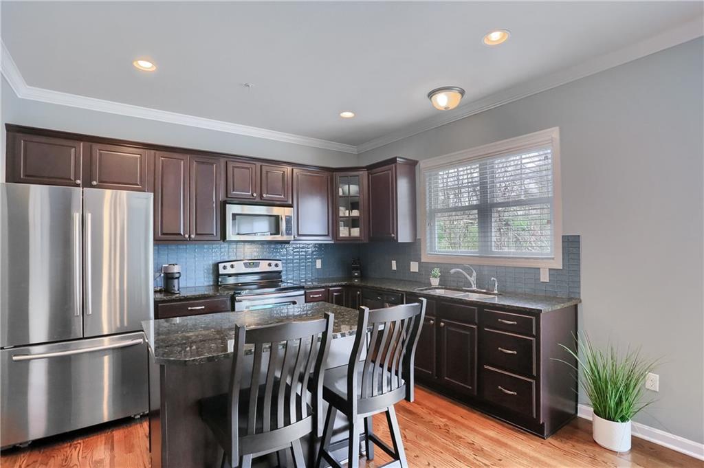 127 Shenot Road Wexford, PA 15090 - Photo 18 of 49 Kitchen