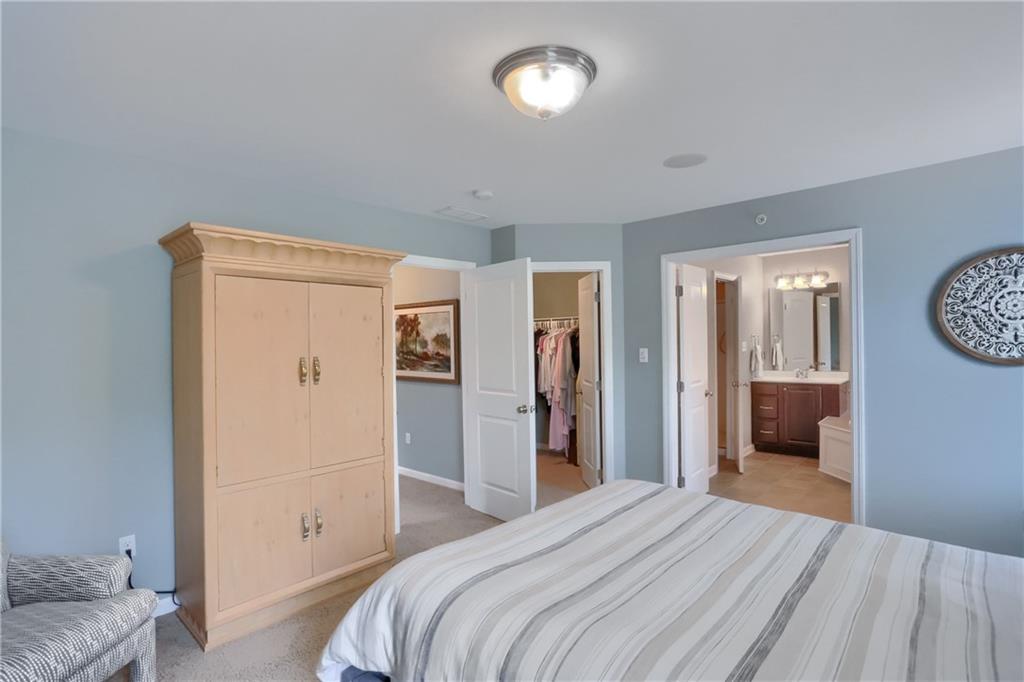 127 Shenot Road Wexford, PA 15090 - Photo 29 of 49 Primary Bedroom