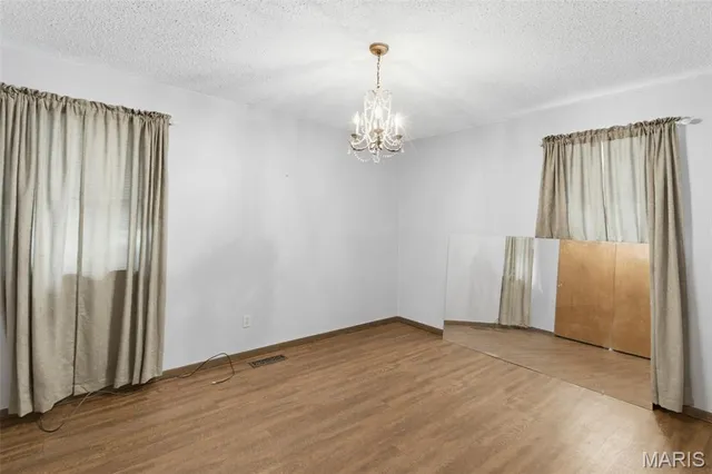 $199,900 | 1004 Barton Road, Doniphan, MO 63935