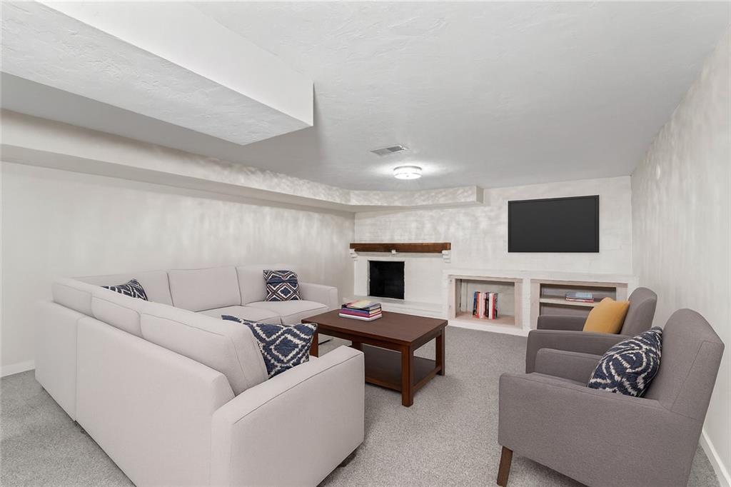 687 Bower Hill Road Venetia, PA 15367 - Photo 26 of 37