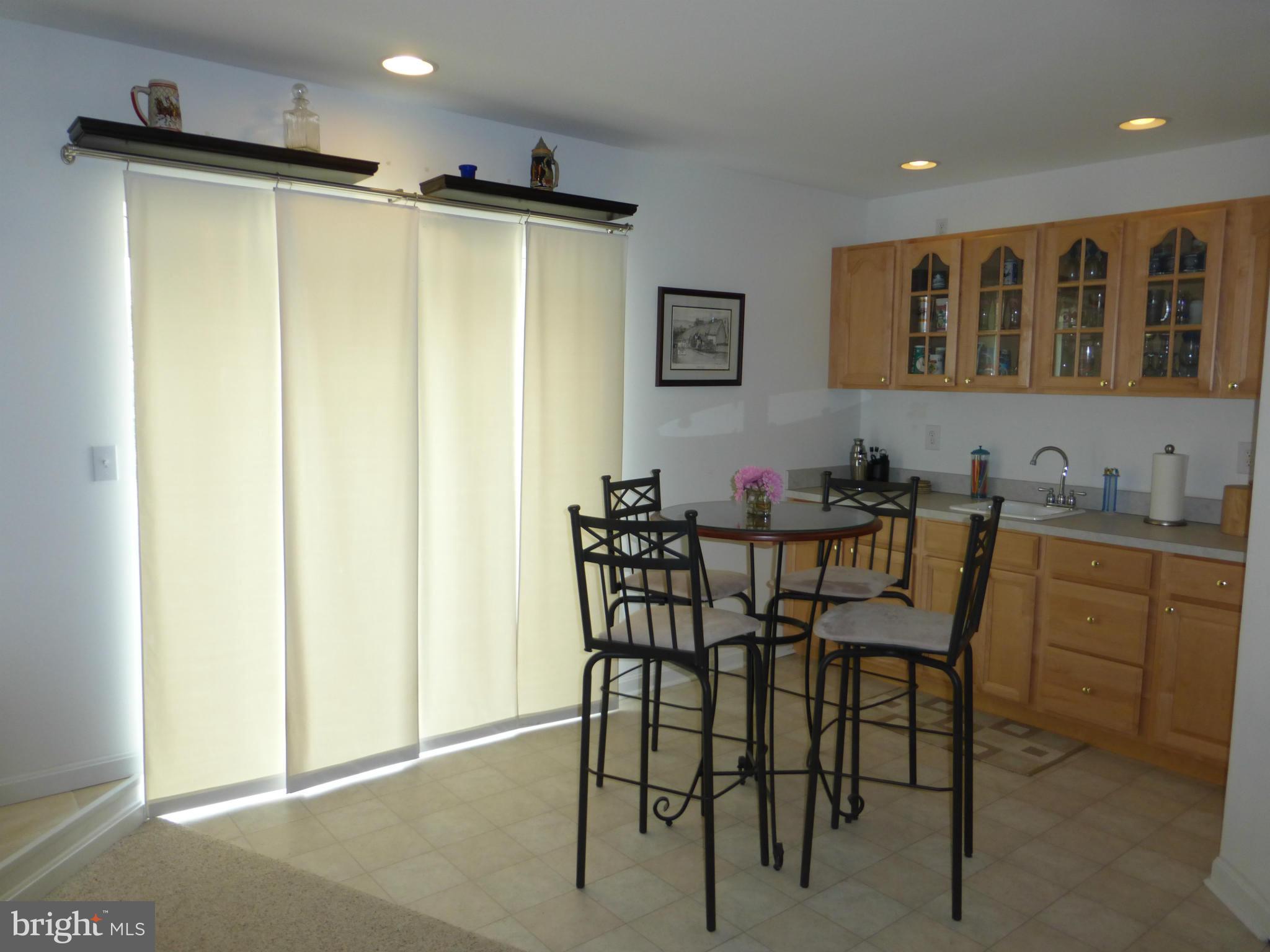 12383 Jesse Smith Road Mount Airy, MD 21771 - Photo 22 of 29 Lower Level Wet Bar