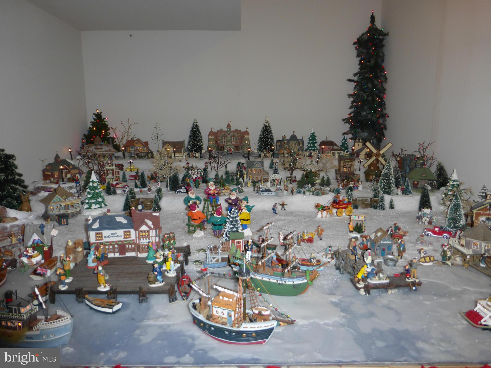12383 Jesse Smith Road Mount Airy, MD 21771 - Photo 26 of 29 Dept 56 Christmas Display