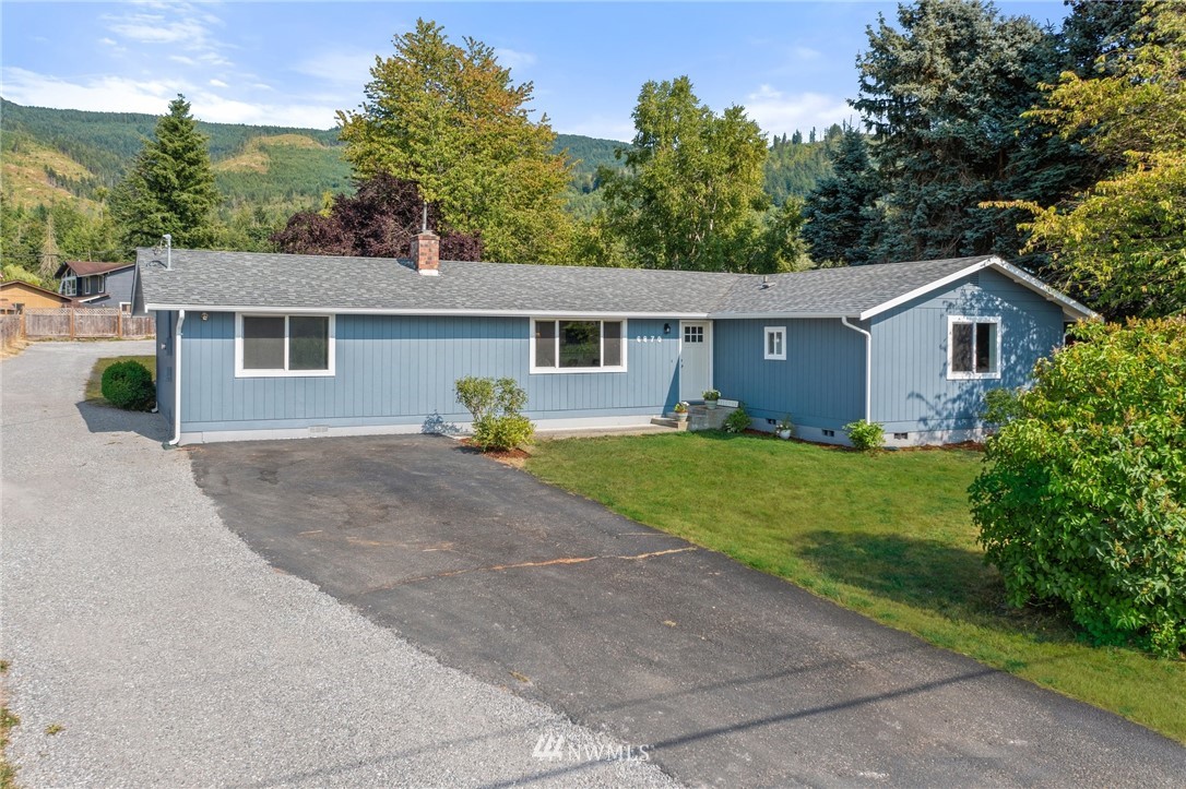 6870 Goodwin Road Everson, WA 98247 - Photo 1 of 40