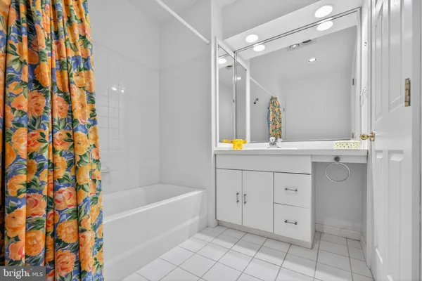 $749,000 | 46 Downing Lane, Voorhees, NJ 08043