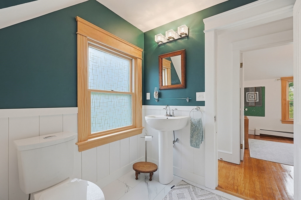 129 Cross Road Westport, MA 02790 - Photo 31 of 42