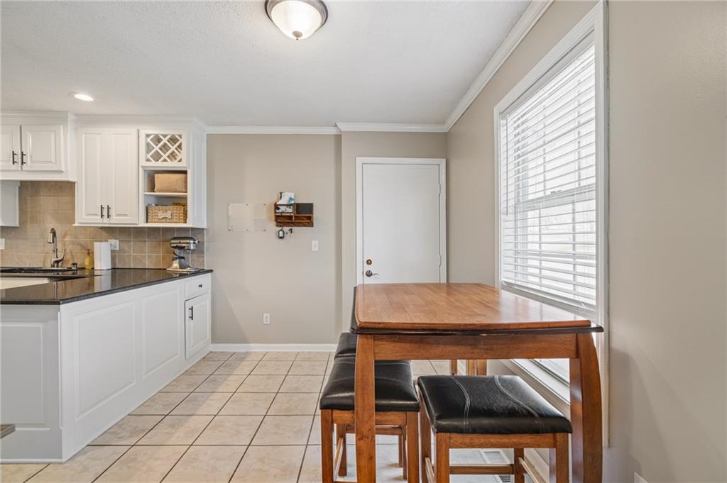 7216 Rene Street Shawnee, KS 66216 - Photo 17 of 55