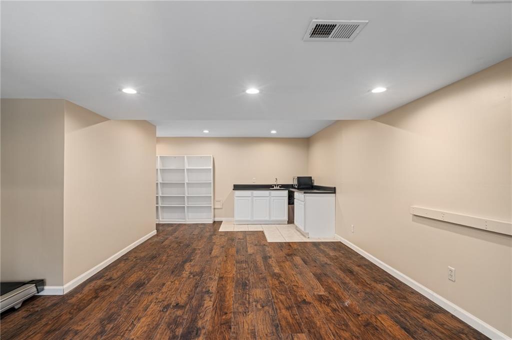 7216 Rene Street Shawnee, KS 66216 - Photo 33 of 55