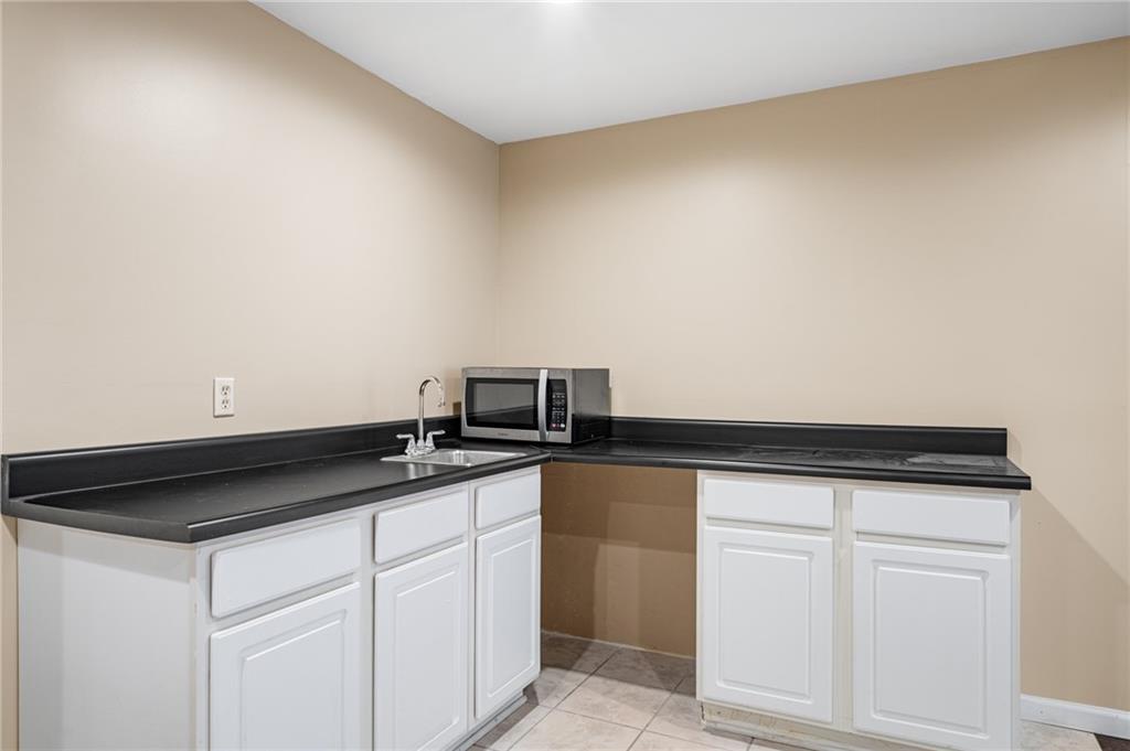 7216 Rene Street Shawnee, KS 66216 - Photo 35 of 55