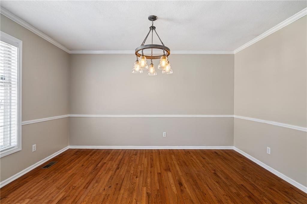 7216 Rene Street Shawnee, KS 66216 - Photo 7 of 55