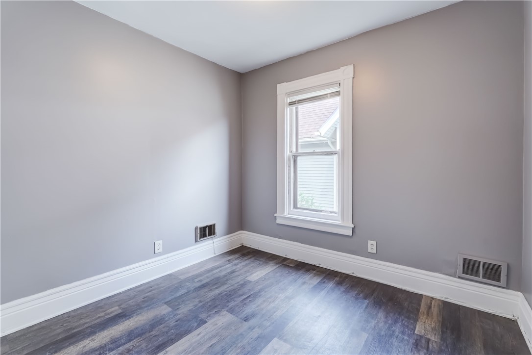 161-163 Hamilton Street, Unit 1 Rochester, NY 14620 - Photo 13 of 18
