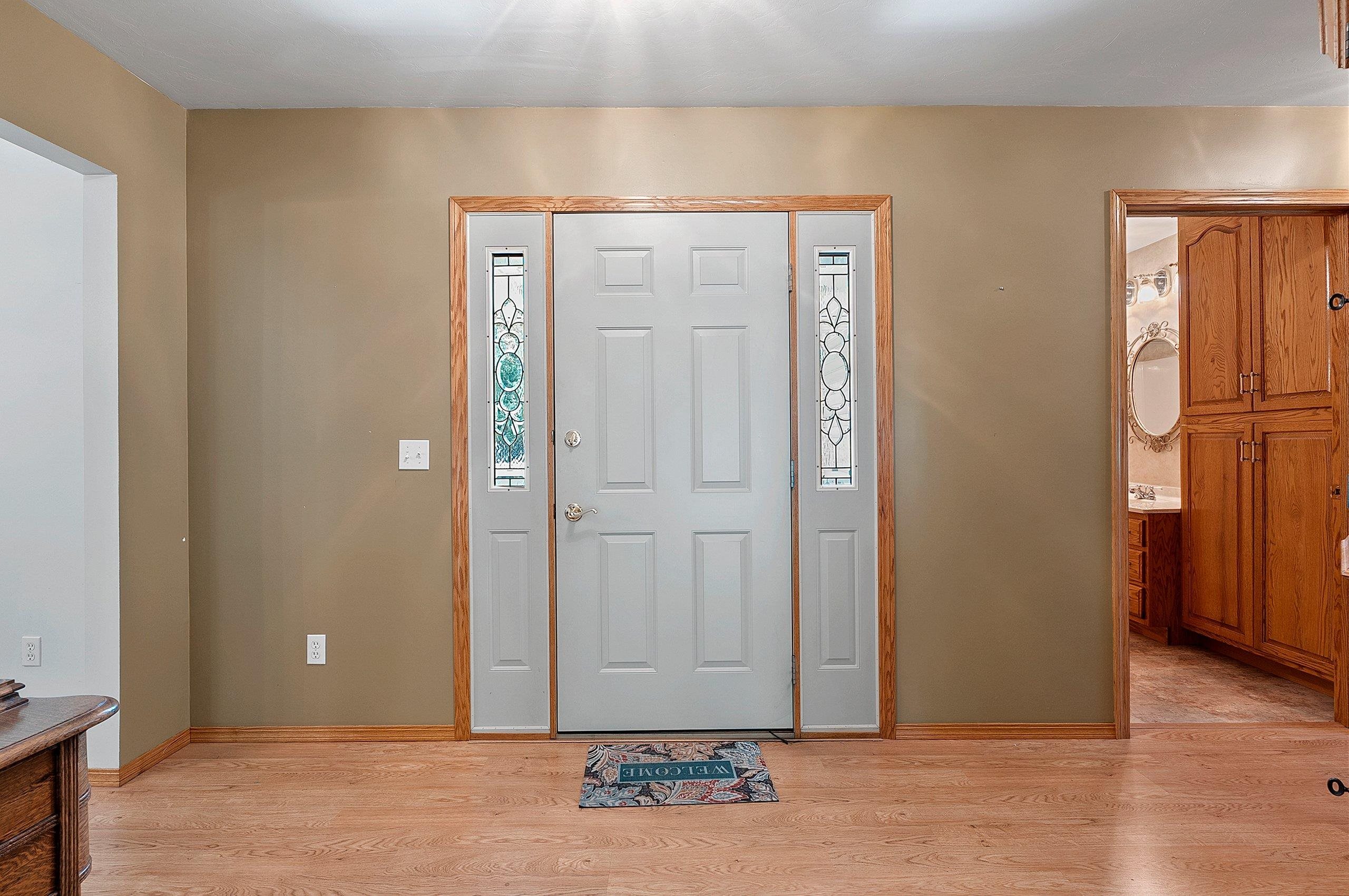 429 Jackson Street Oconto, WI 54153 - Photo 7 of 48