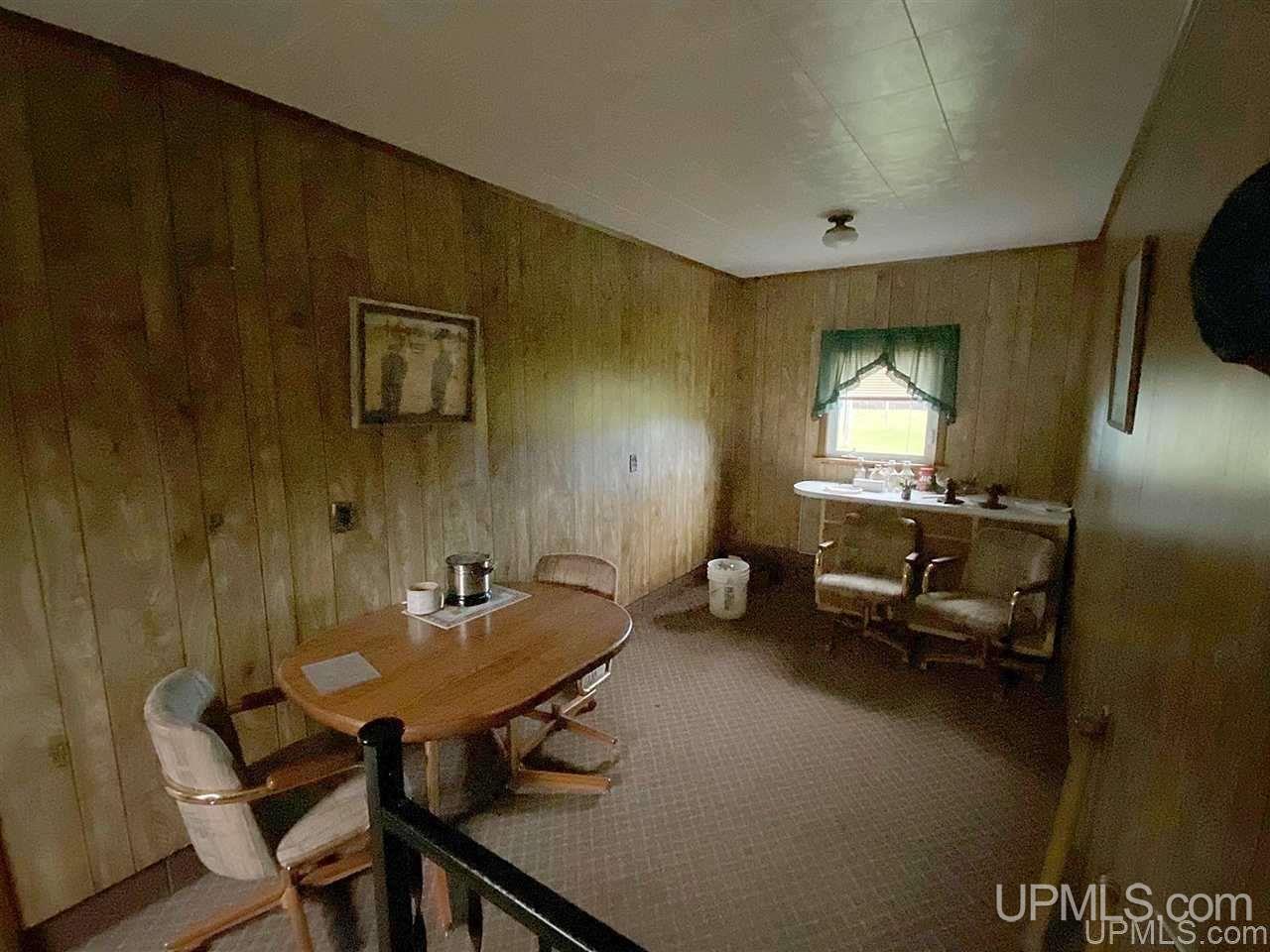 4363 M Road Escanaba, MI 49829 - Photo 9 of 12