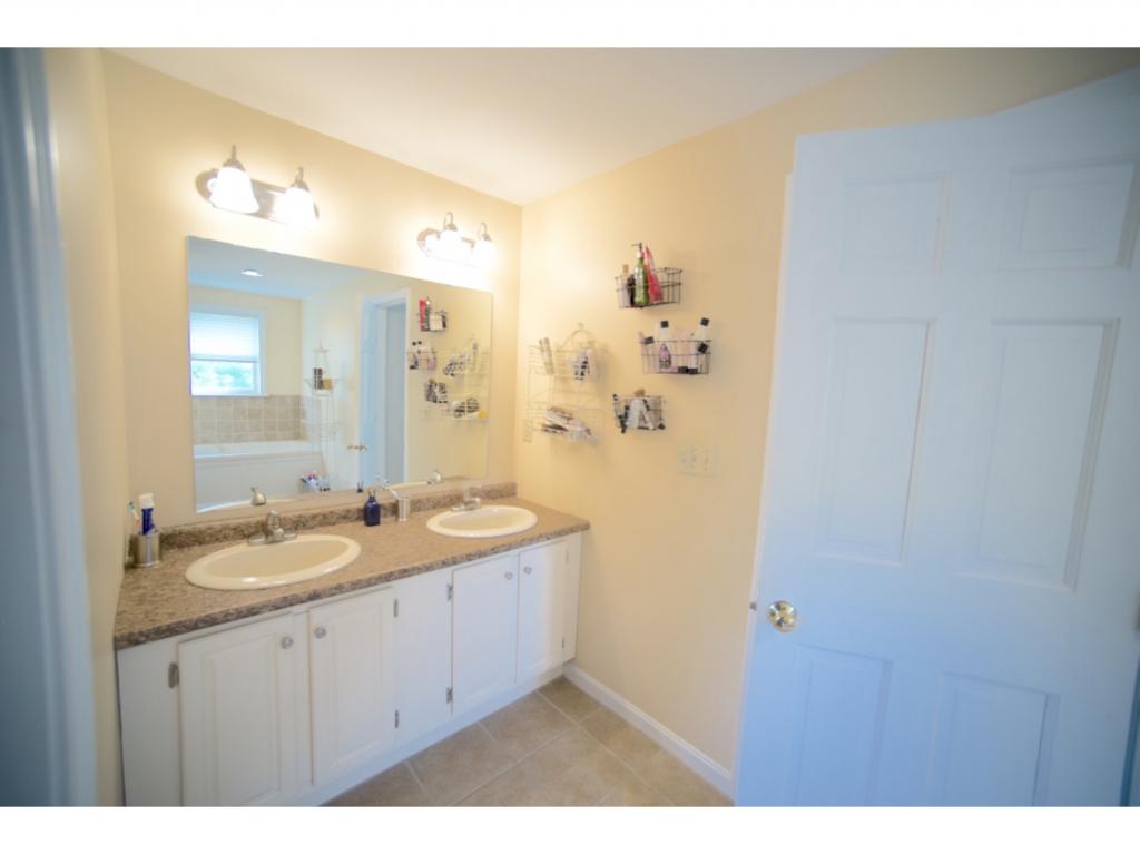 2 Long Hill Road Stratham, NH 03885 - Photo 20 of 33