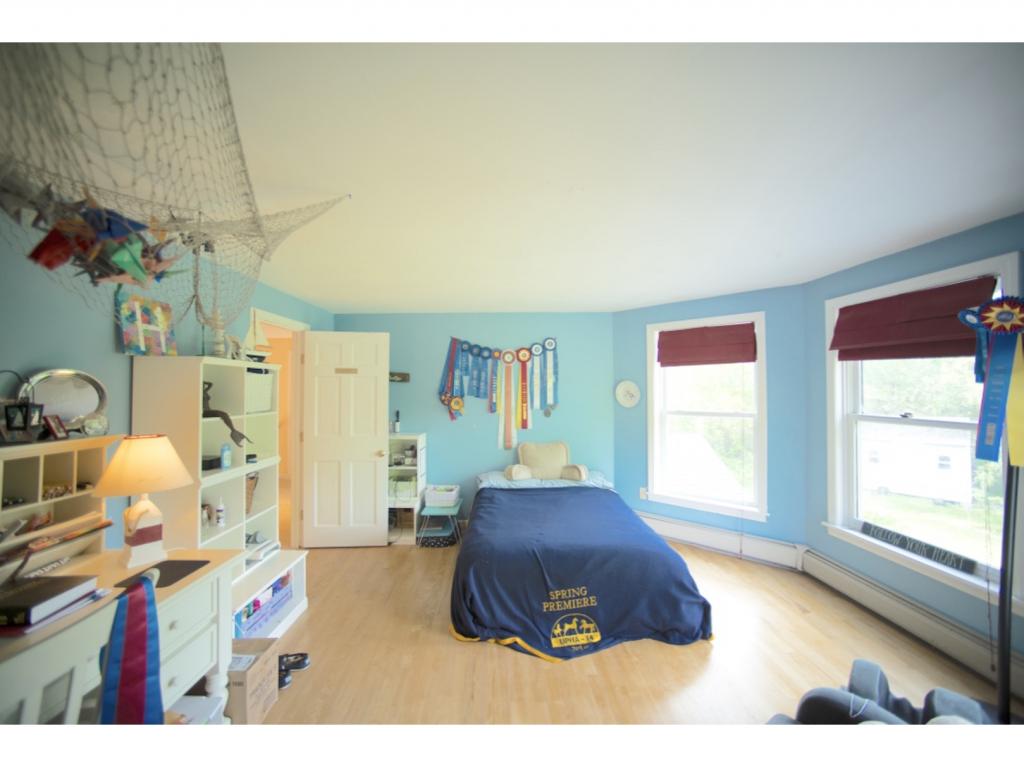 2 Long Hill Road Stratham, NH 03885 - Photo 21 of 33