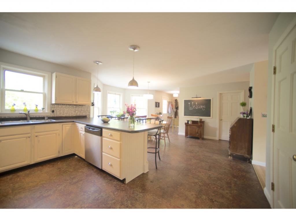 2 Long Hill Road Stratham, NH 03885 - Photo 10 of 33