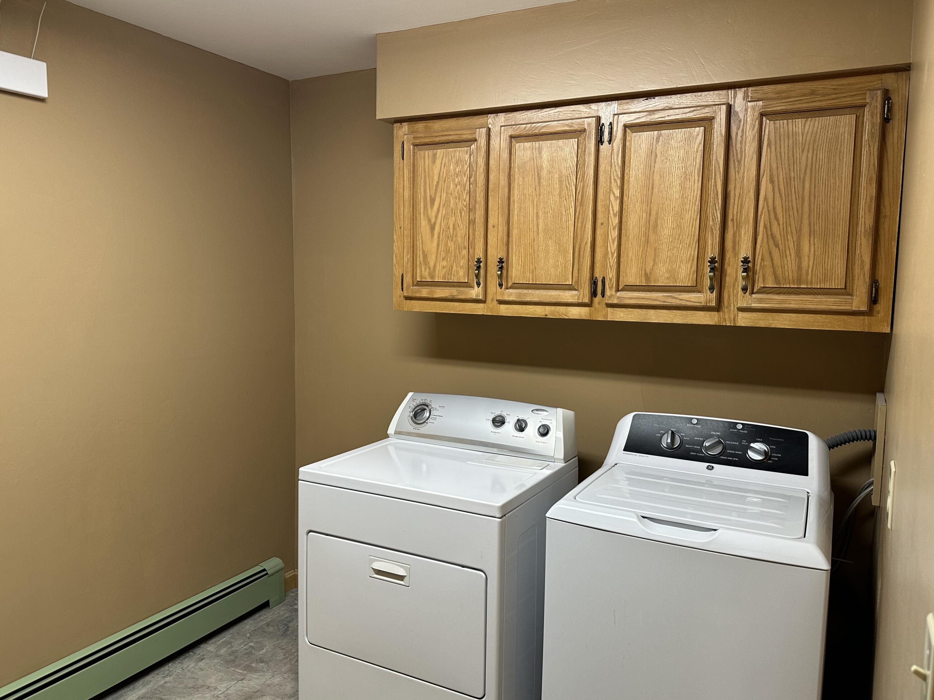80 Cram Road Standish, ME 04084 - Photo 21 of 30 Doyal laundry room