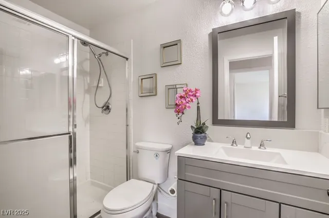 $2,700 | 1312 Mt Hamilton, Las Vegas, NV 89117