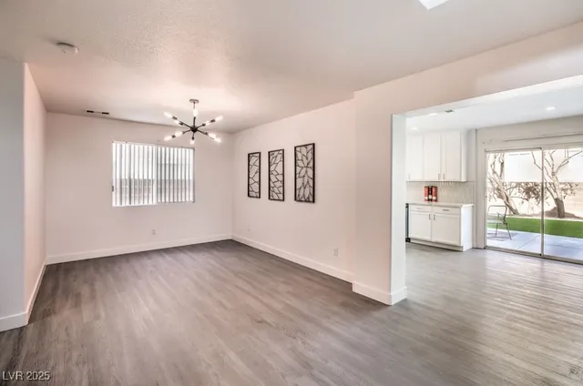 $2,700 | 1312 Mt Hamilton, Las Vegas, NV 89117