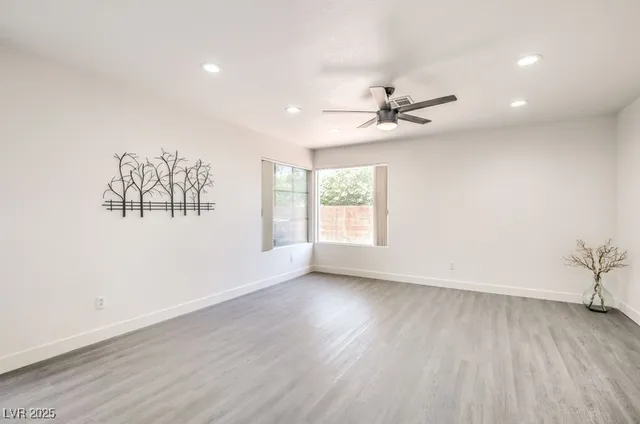 $2,700 | 1312 Mt Hamilton, Las Vegas, NV 89117