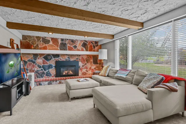 $629,900 | 1533 Clare Lane, Wayzata, MN 55391