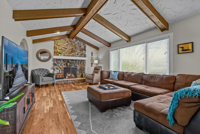 $629,900 | 1533 Clare Lane, Wayzata, MN 55391