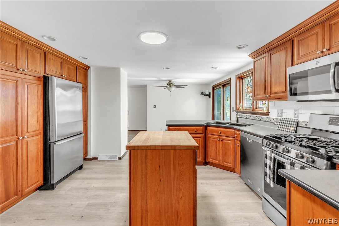 4554 Meyer Road Pendleton, NY 14120 - Photo 14 of 45 Gallery Image 14