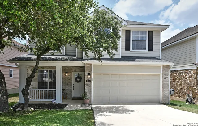$2,450 | 165 Red Hawk, San Antonio, TX 78258