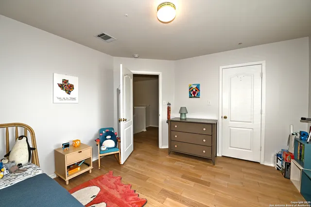 $2,450 | 165 Red Hawk, San Antonio, TX 78258