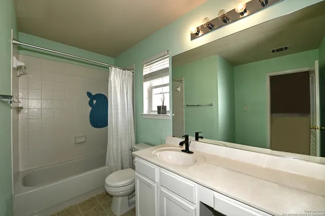 $2,450 | 165 Red Hawk, San Antonio, TX 78258