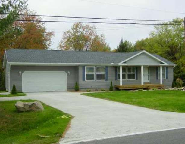 3904 Sargent Road Jackson, MI 49201 - Photo 1 of 3 Photo 1