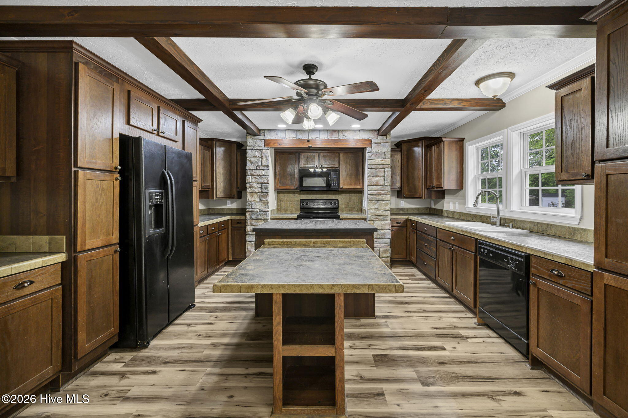 552 Colonial Landing Road Southeast Bolivia, NC 28422 - Photo 15 of 53 Kitchen