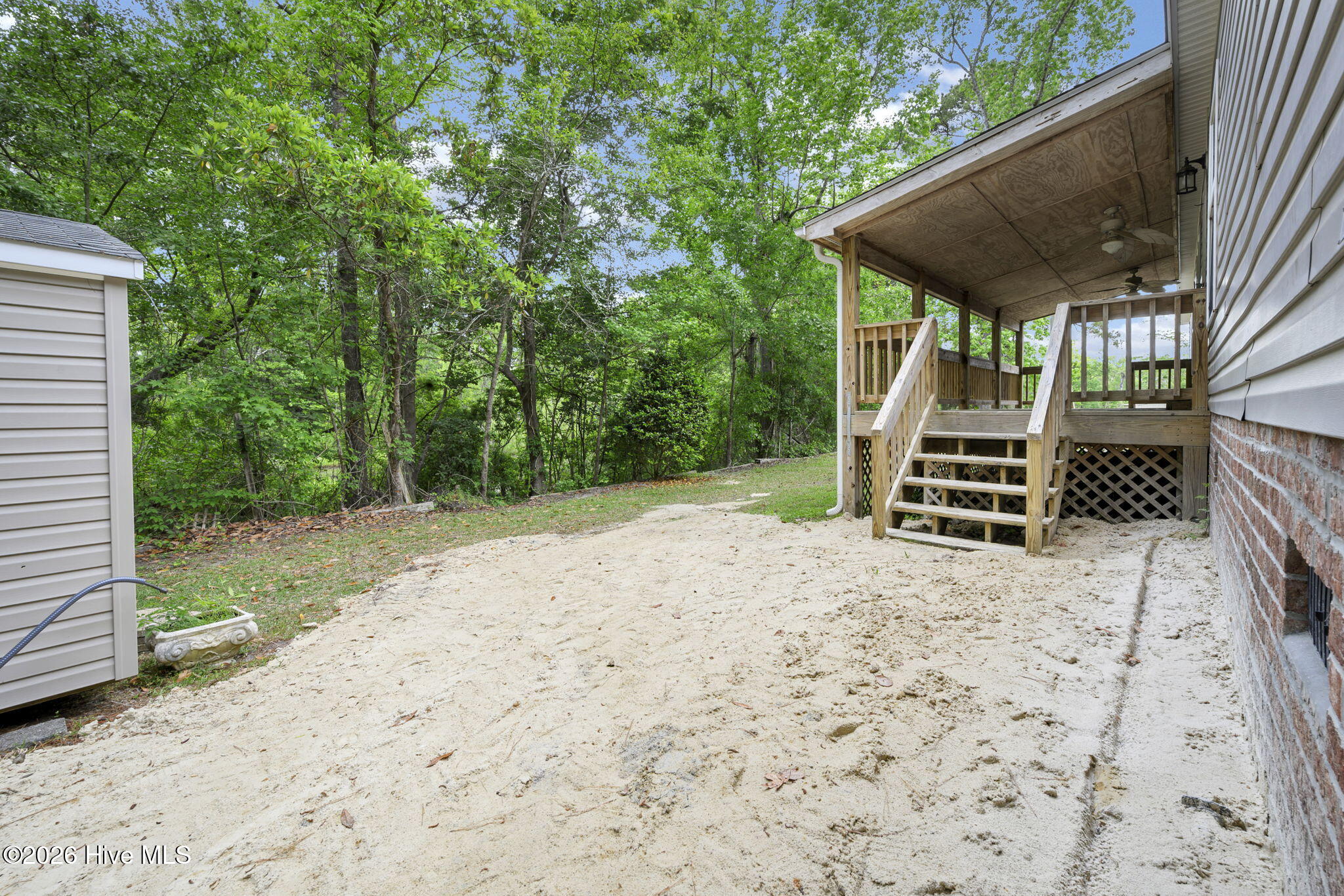 552 Colonial Landing Road Southeast Bolivia, NC 28422 - Photo 38 of 53 38-web-or-mls-Back yard