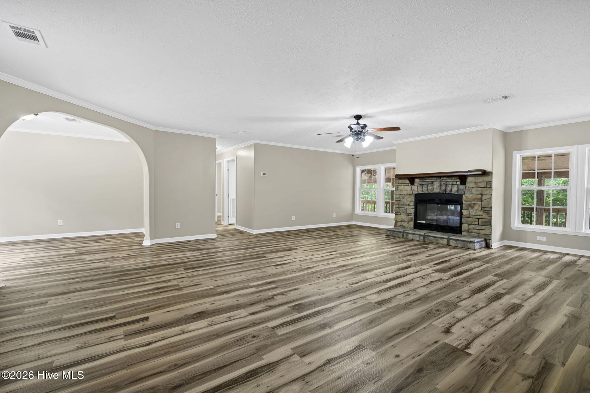 552 Colonial Landing Road Southeast Bolivia, NC 28422 - Photo 9 of 53 Living Room